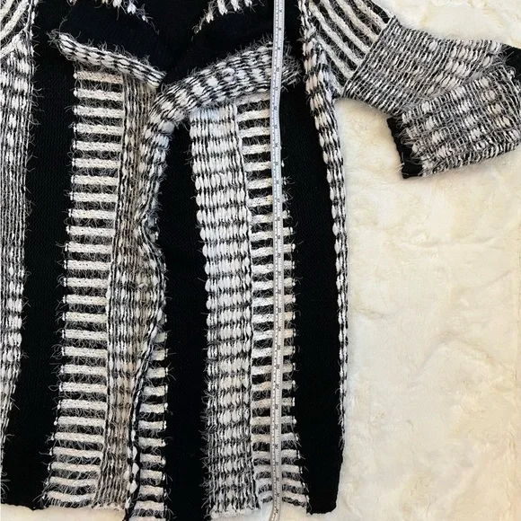 MS Mad Style Cardigan Black/White Fuzzy Long Knit S/M - Picture 3 of 7